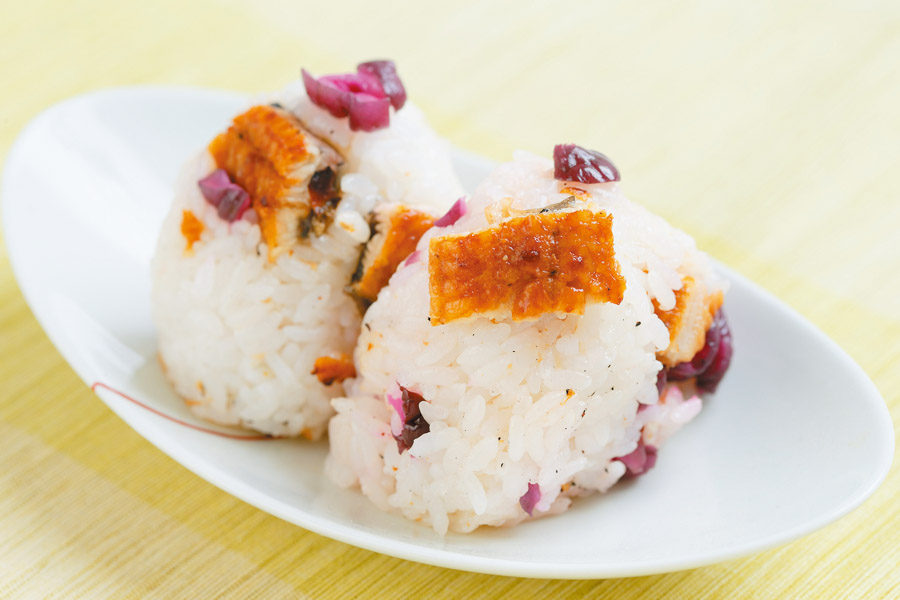 うなぎと柴漬けのおにぎり