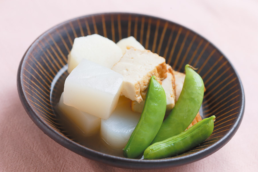 こんにゃくと長いもの白煮