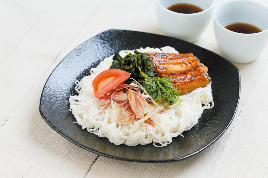 夏のごちそうそうめん