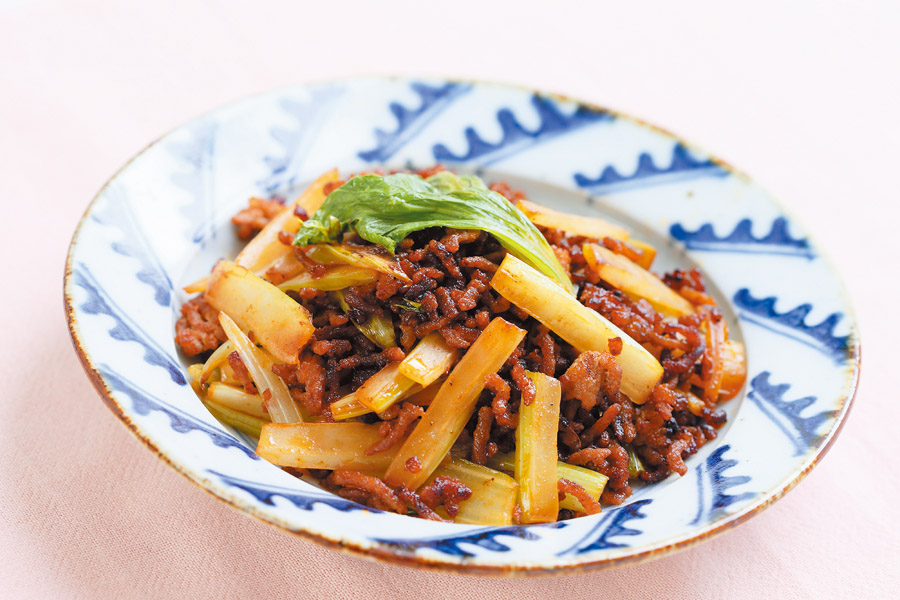 豚ひき肉とセロリのコチュジャン炒め