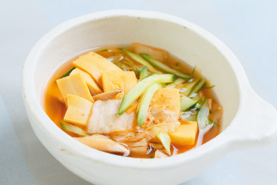 高野豆腐とキムチのスープ