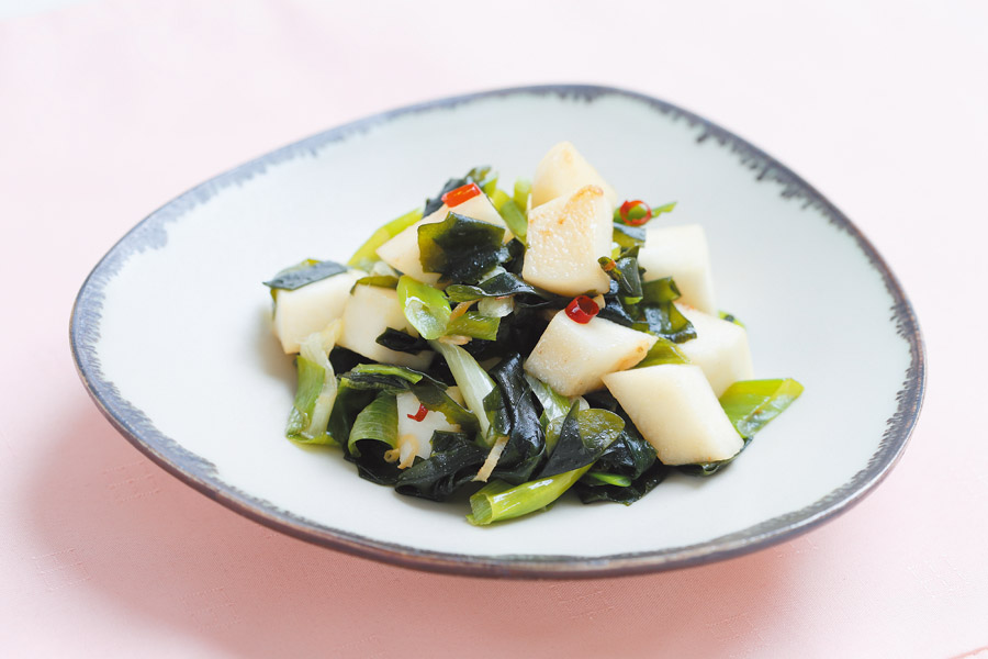 わかめと長ねぎの炒めもの