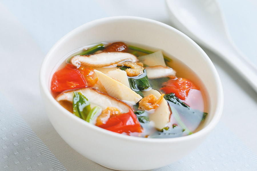 旨みたっぷりトマトの中華風スープ