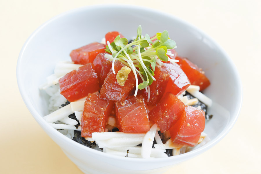 漬けまぐろ長いも丼