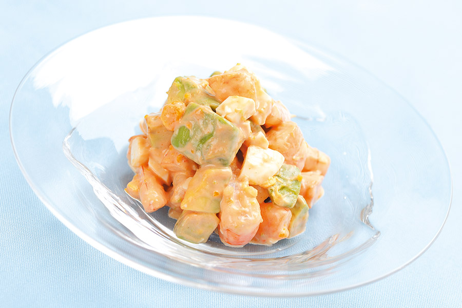 えびとアボカドのサラダ