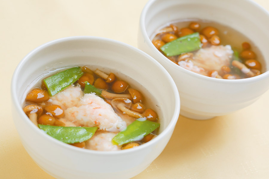 えび団子のスープ