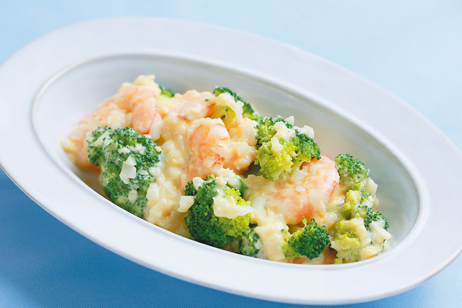 えびとブロッコリーのクリームコーンがけ