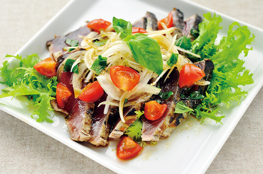 かつおのバジルカルパッチョ