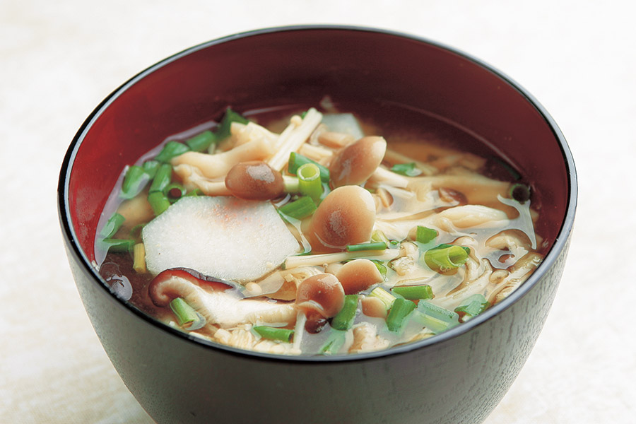 さといもときのこのカレー風味汁