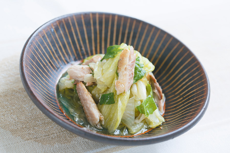 さんまとレタスの三杯酢