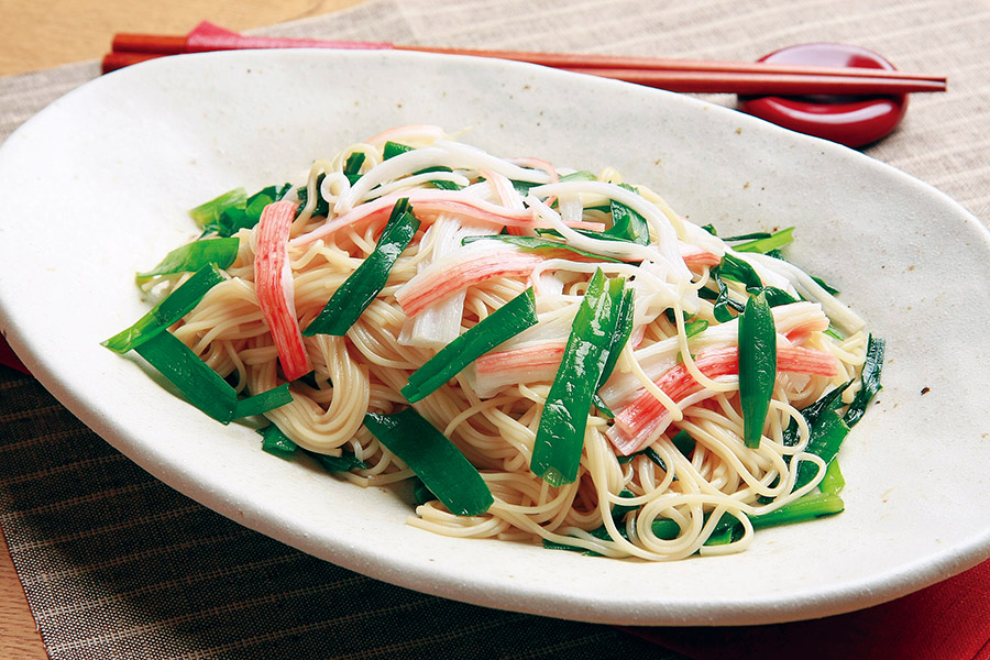 にらとそうめんの中華風炒め