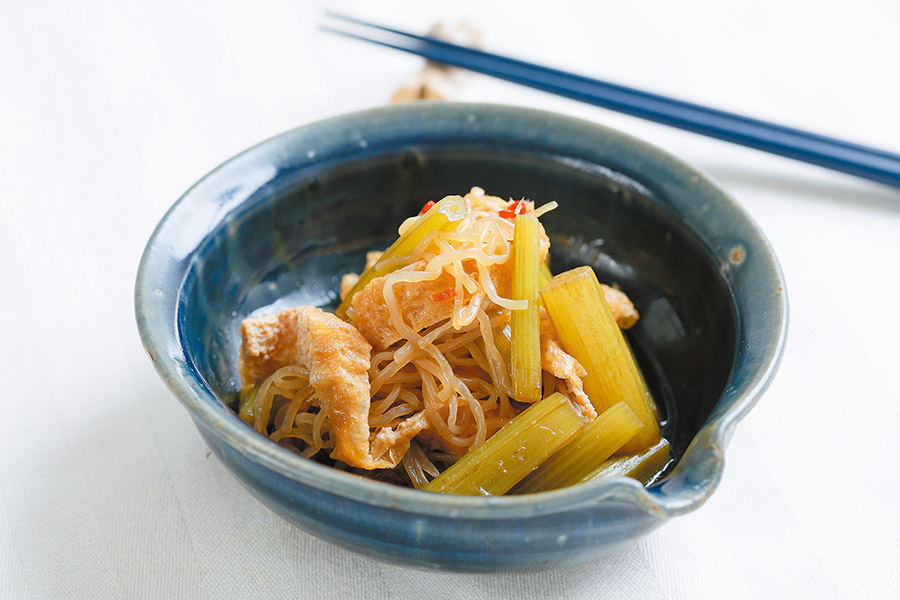 ふきと油揚げの炒め煮