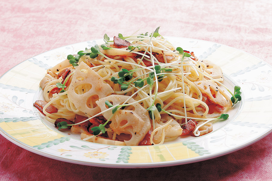 れんこんとベーコンのあっさりパスタ