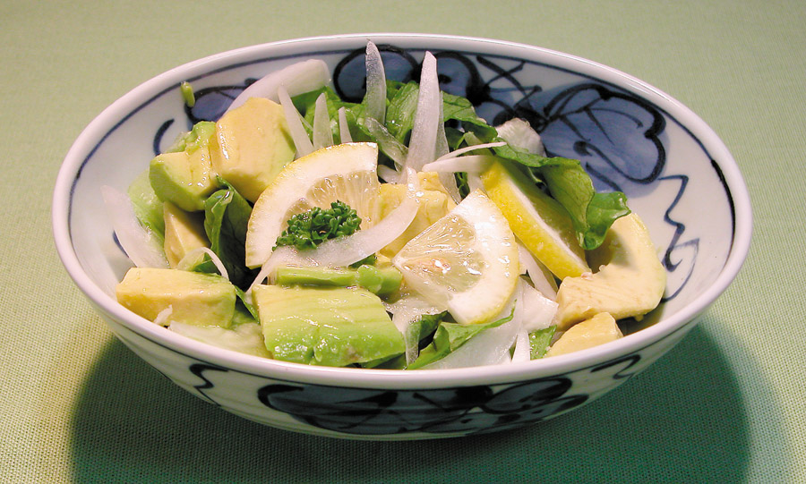 アボカドの若返りサラダ