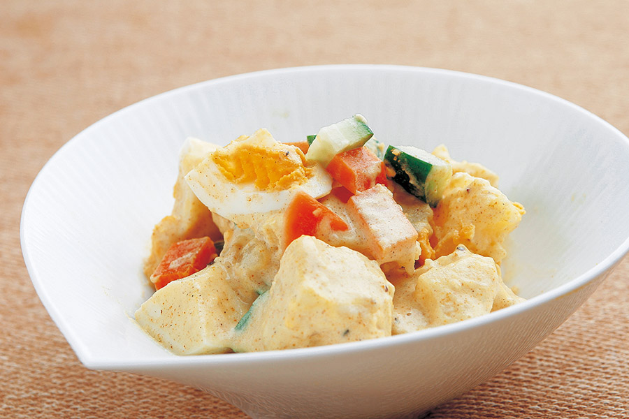 カレーポテトサラダ