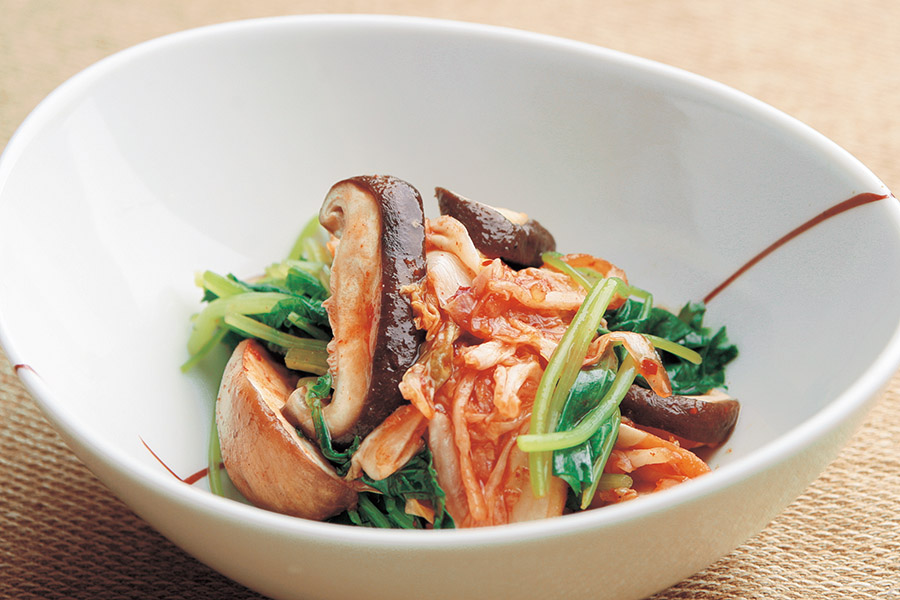 キムチときのことみつ葉のあえもの