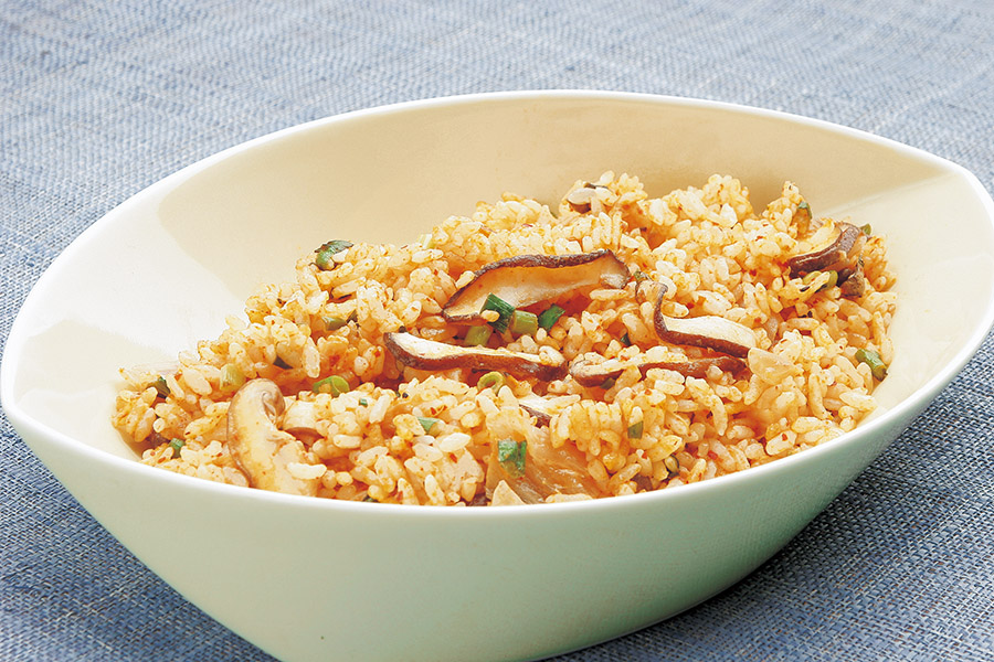 キムチとしいたけのチャーハン