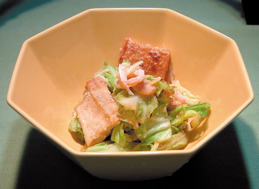 春キャベツと厚揚げの味噌炒め