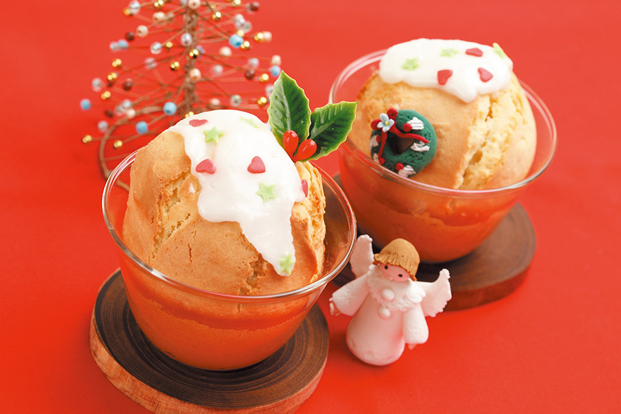 クリスマスカップケーキ