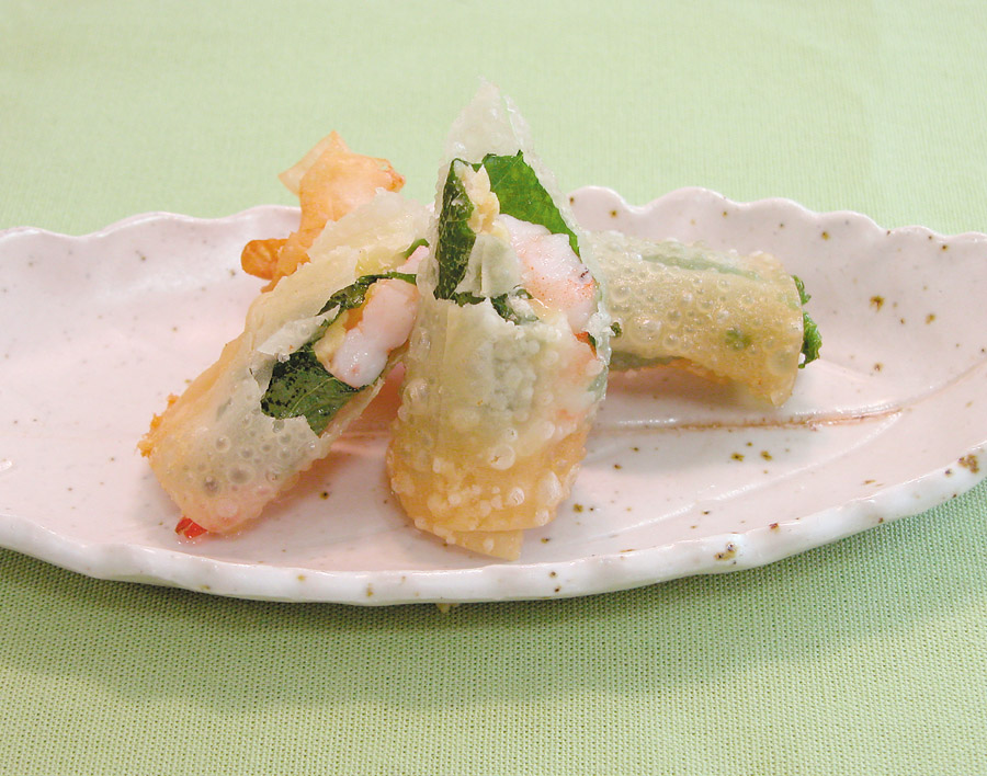 テンペとえびの包み揚げ