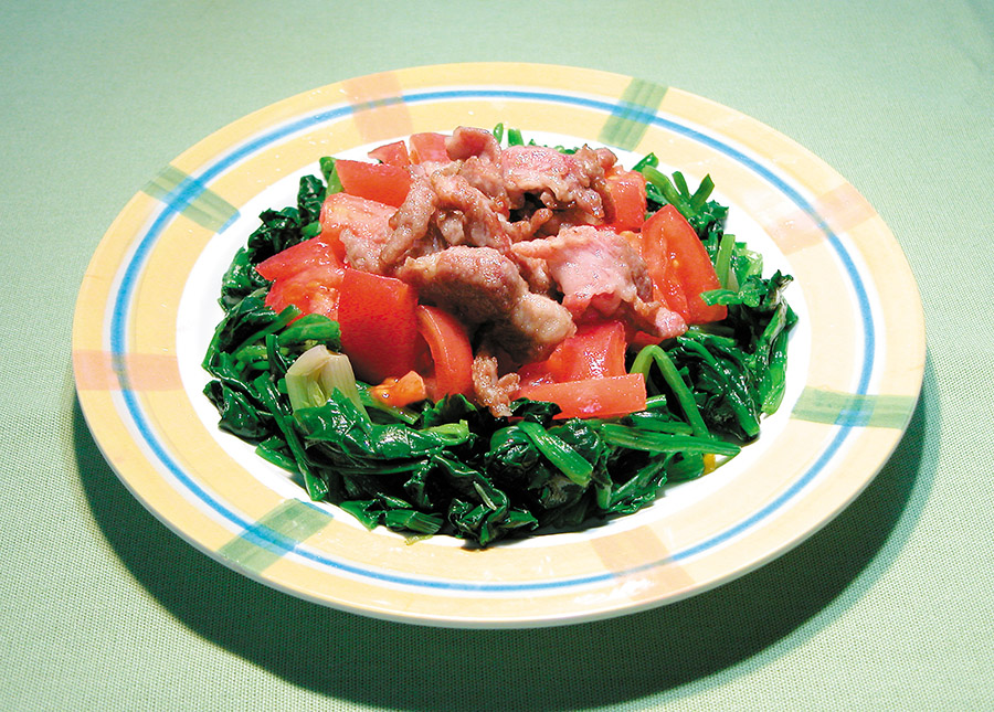 トマトとほうれん草の元気サラダ
