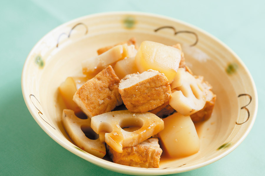 厚揚げとこんにゃくの煮もの