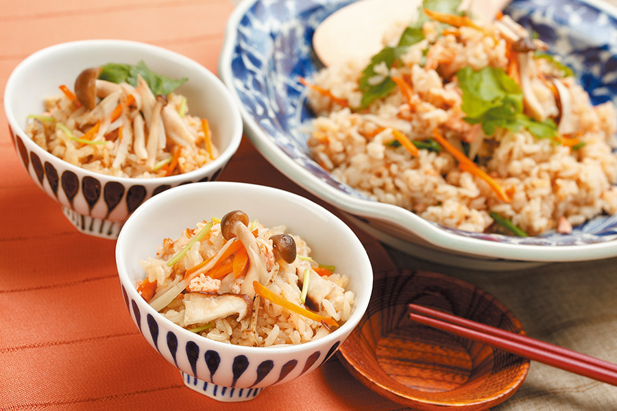 塩鮭と野菜の炊き込みご飯