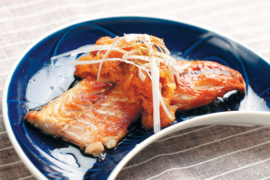 焼きさばのみぞれがけ