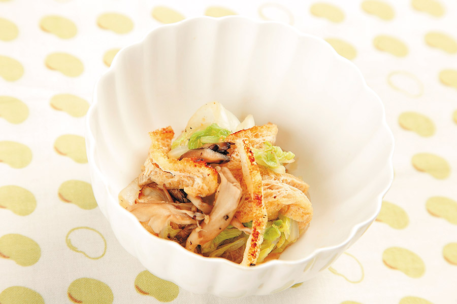 焼き揚げと白菜のしょうがじょうゆあえ