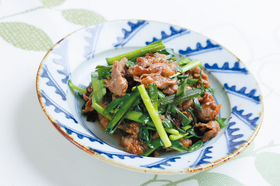 牛肉のピリ辛炒め