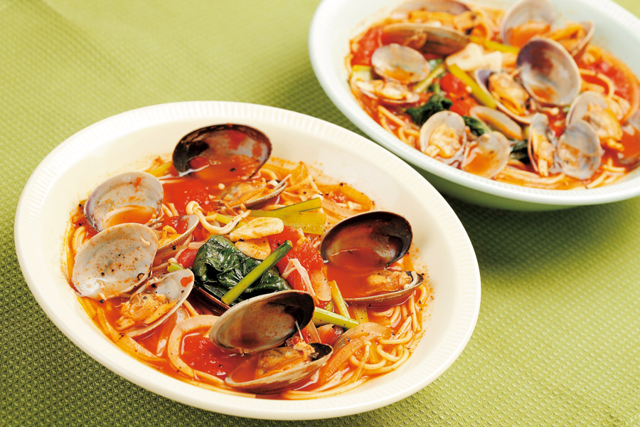 あさりときのことトマトのスープスパゲティ