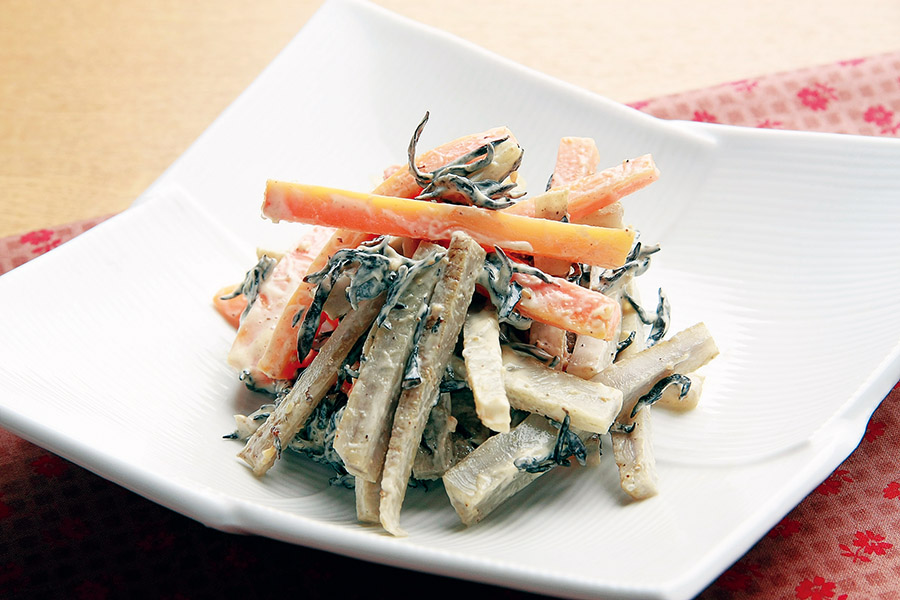 ごぼうとひじきのごまマヨネーズサラダ