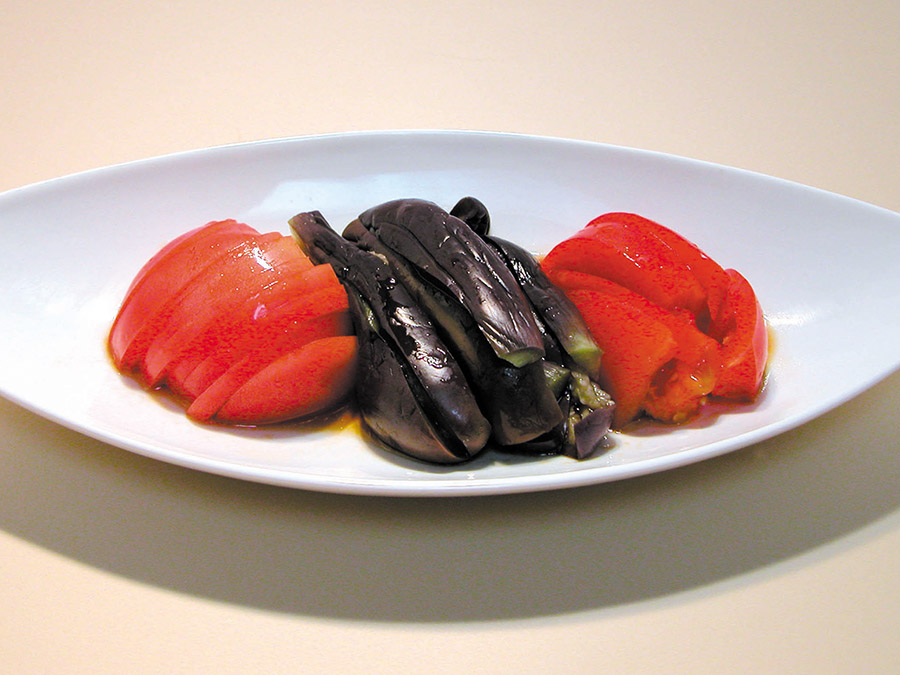 なすとトマトの中華サラダ
