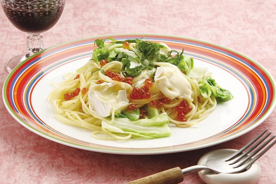 カマンベールとキャベツのパスタ