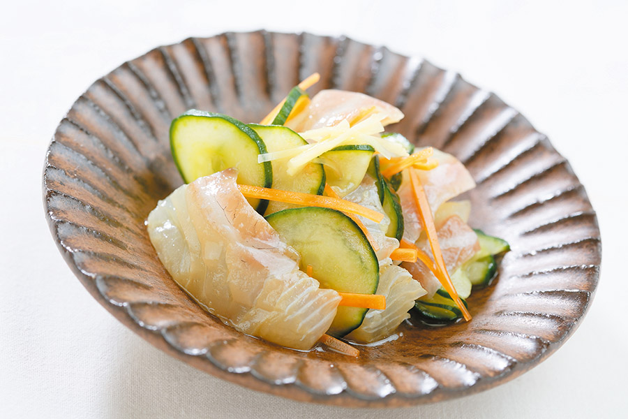 白身魚のピリ辛あえ