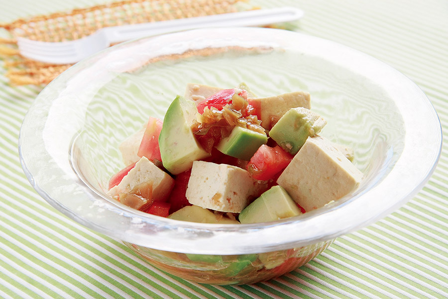 豆腐とトマトとアボカドのザーサイサラダ