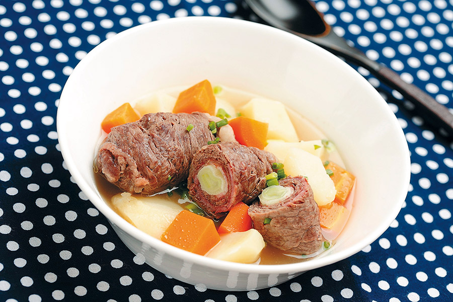 長ねぎ牛肉ロールのスープ煮