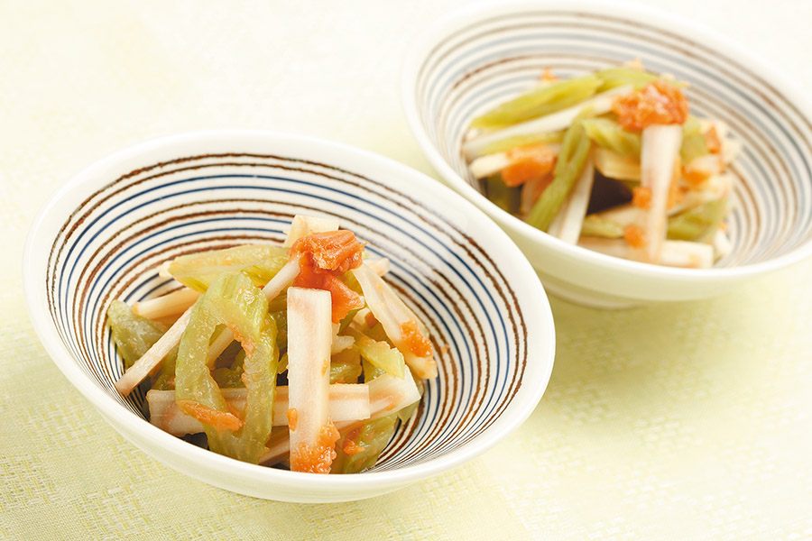 ふきとうどの梅あえ