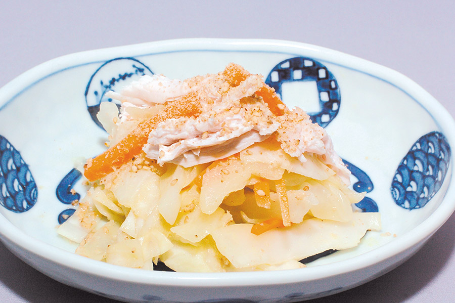 鶏肉とキャベツの辛ゴマ酢和え