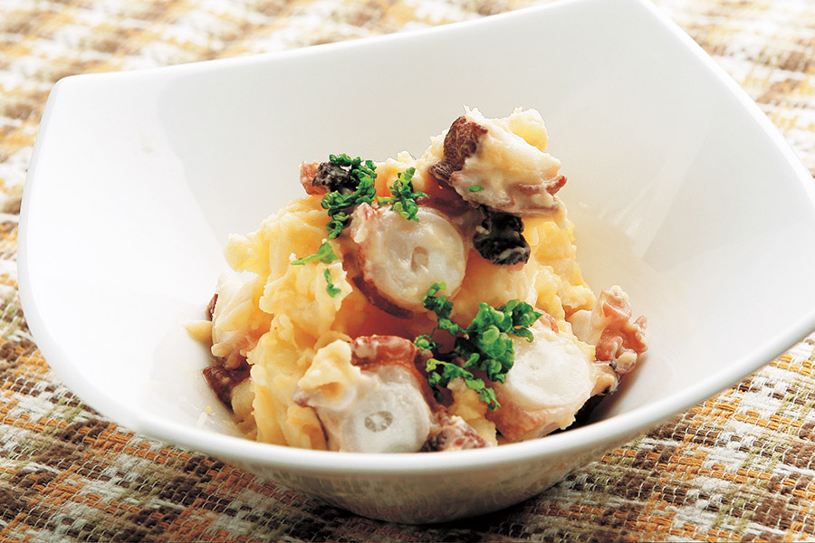 たことじゃがいものピリ辛サラダ