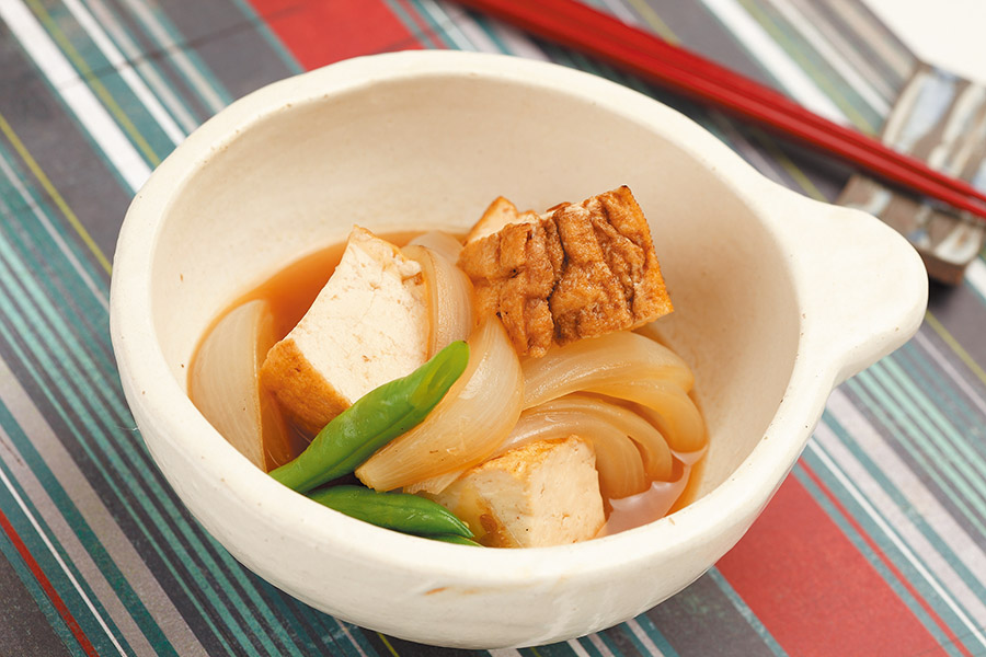 新玉ねぎと厚揚げの炊き合わせ