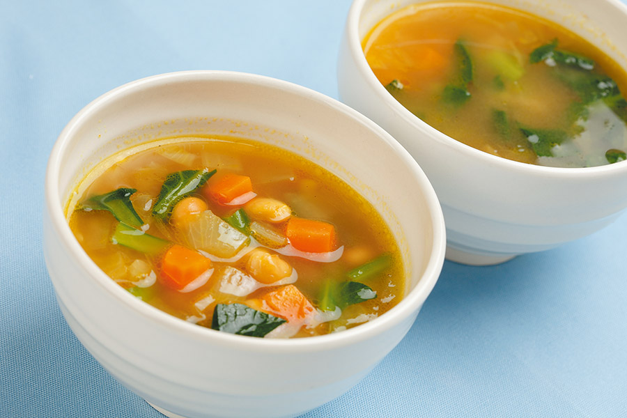 野菜たっぷりカレーみそスープ