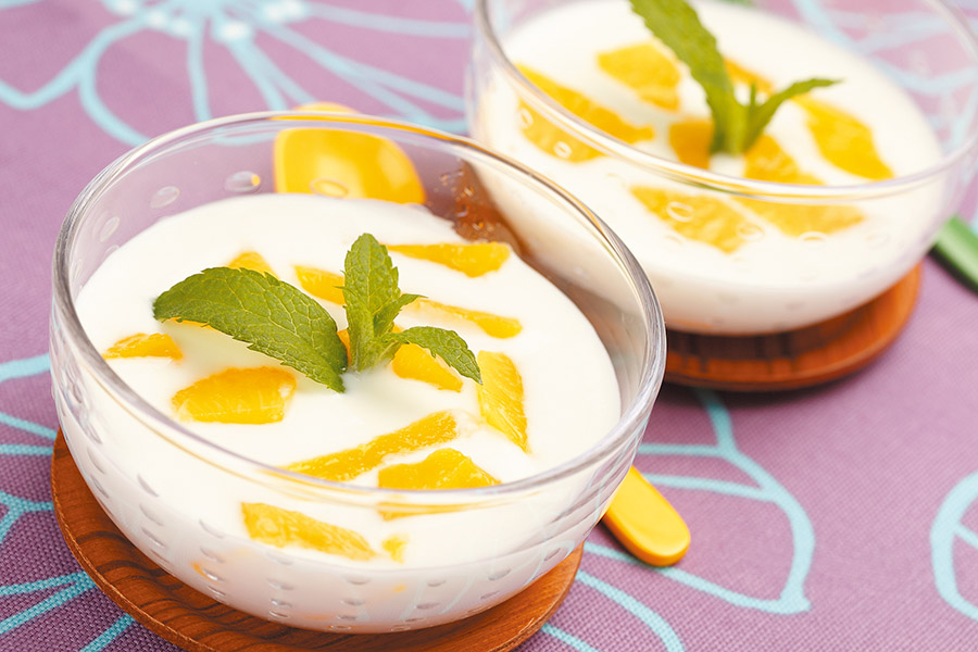 パイナップルのコンポート ヨーグルトあえ