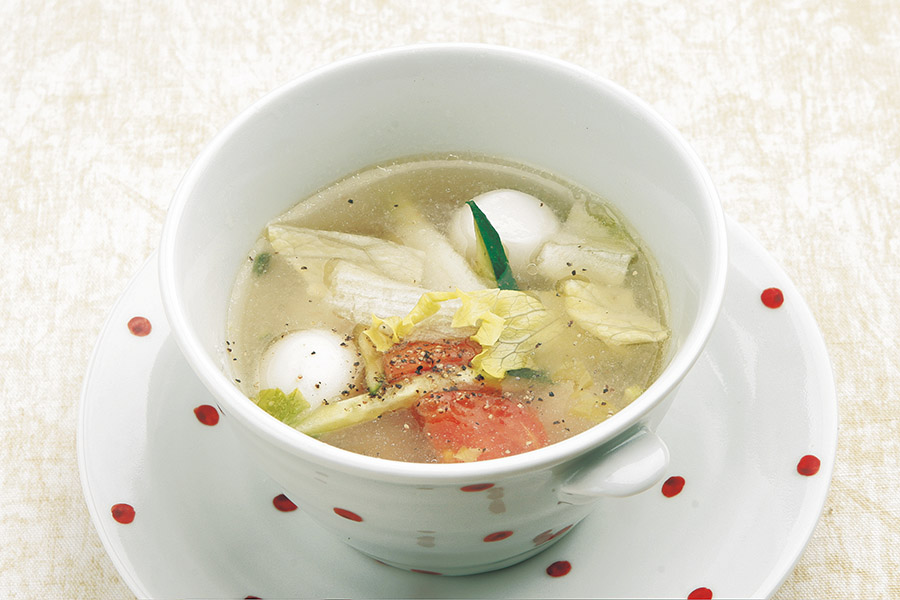 うずらときゅうりとトマトのスープ