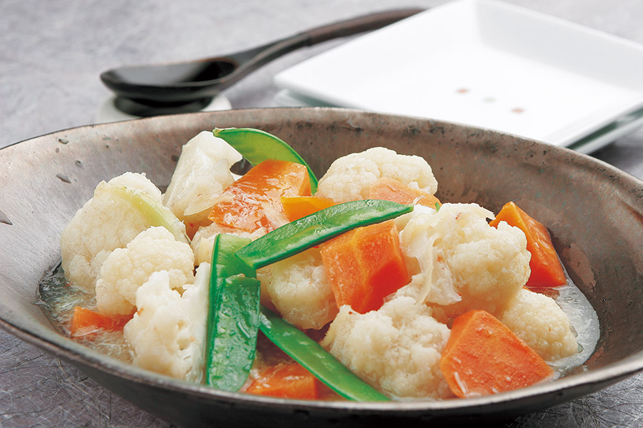 カリフラワーとにんじんのかにあんかけ