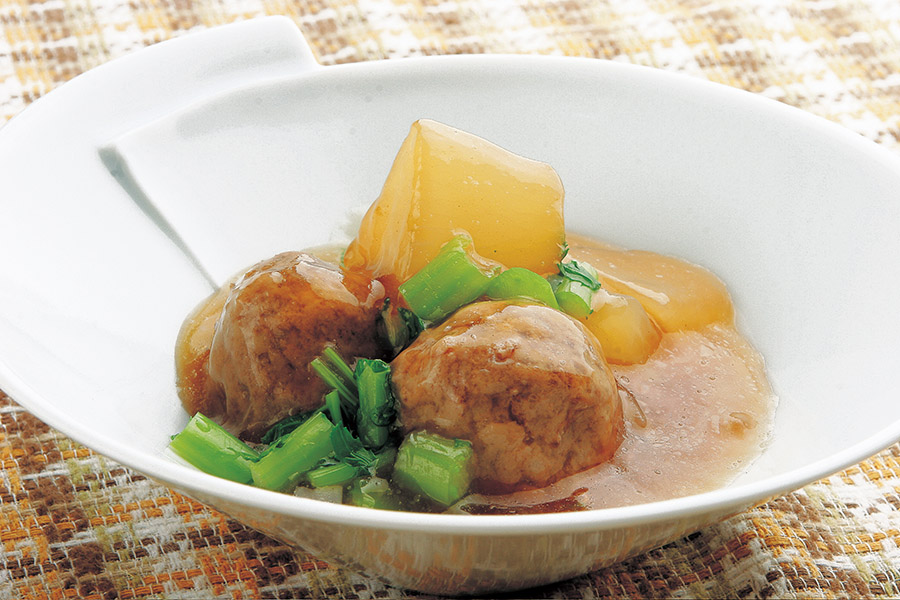 大根とだんごの煮物