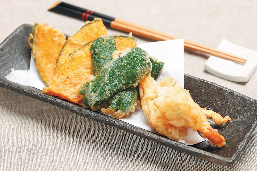 えび入りワンタンの天ぷら