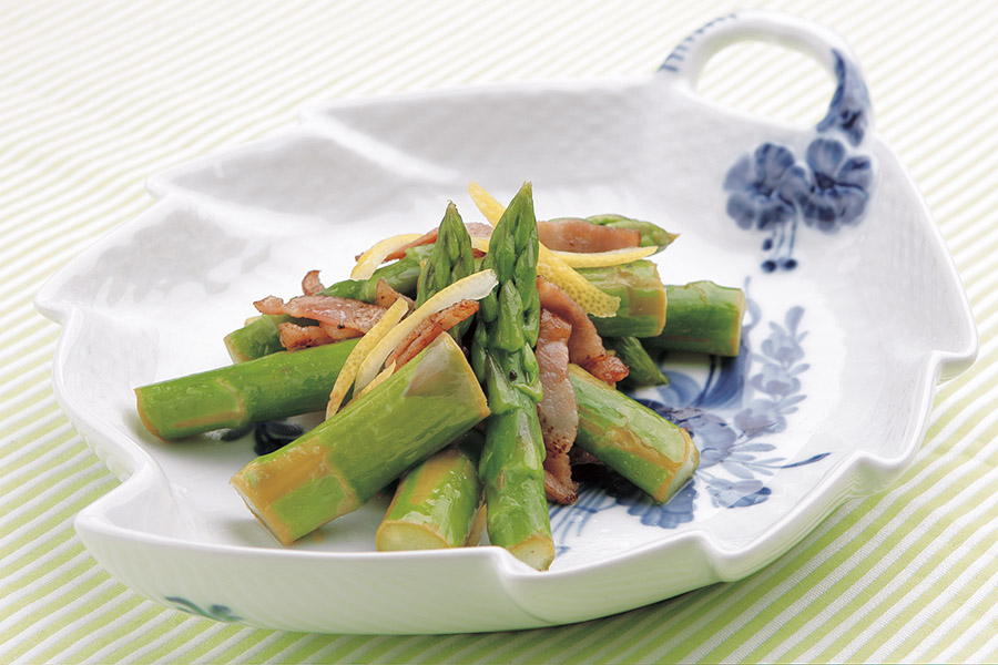 アスパラのレモンドレッシングサラダ