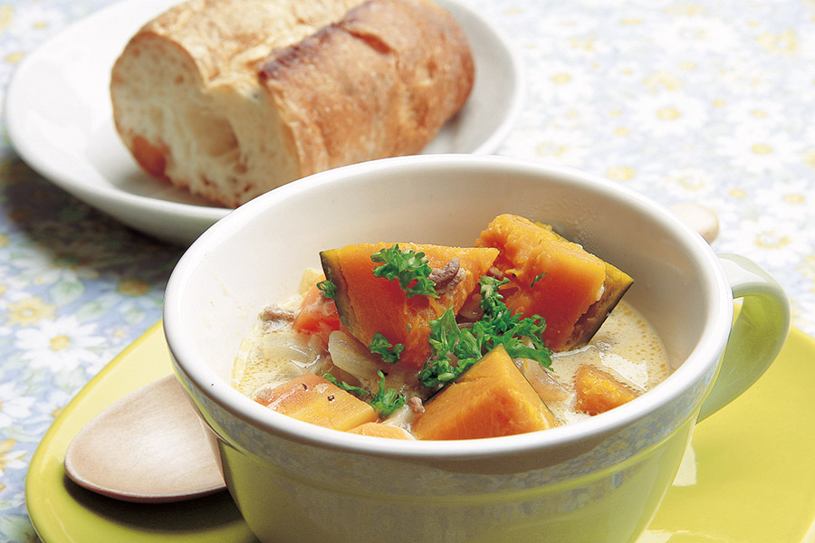 かぼちゃとひき肉のシチュー