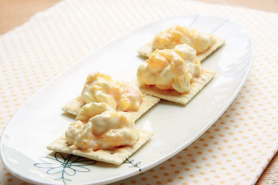 オレンジとクリームチーズのカナッペ